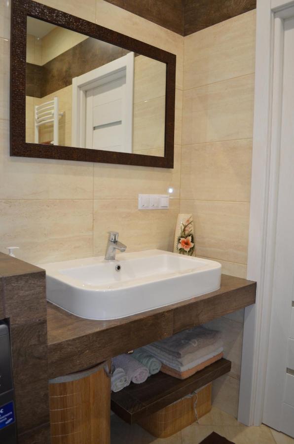Apartment On Getmana Vigovskogo 49 Rivne Extérieur photo